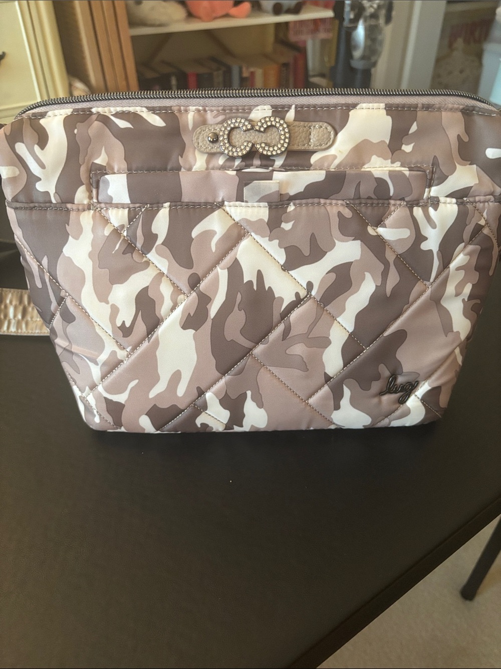 LUG| Quilted Camouflage Crossbody Bag - Taupe Camo